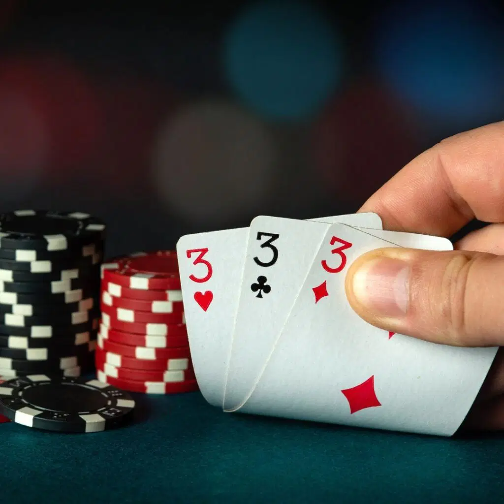 6 Strategi Efektif untuk Sukses Konsisten dalam Poker Online