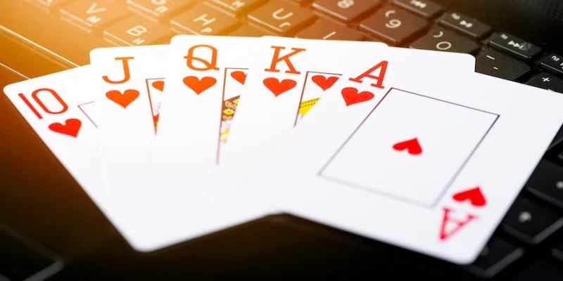Panduan Sukses: 10 Tips Efektif untuk Menang Poker Online